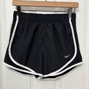 Black Nike Dri-FIT Athletic Shorts S